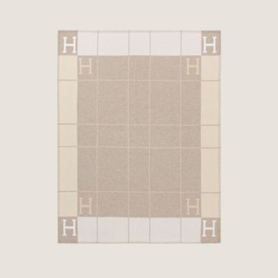 クッション 《イターク》 - ベージュ | Hermès - エルメス-公式サイト